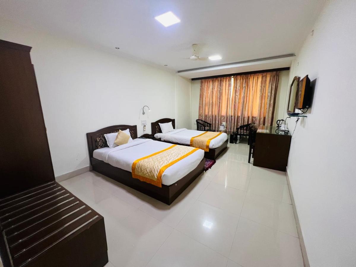 Bodhgaya Regency Hotel Exterior foto