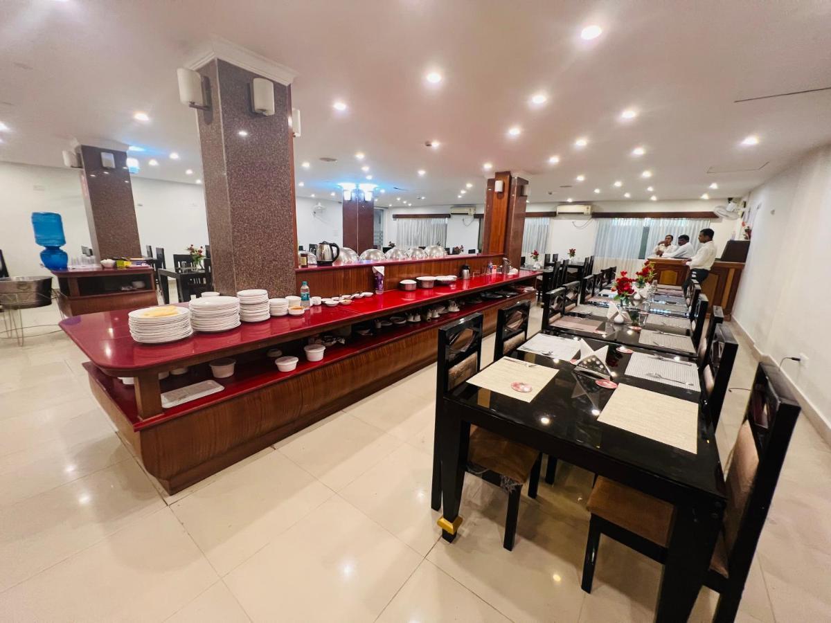Bodhgaya Regency Hotel Exterior foto