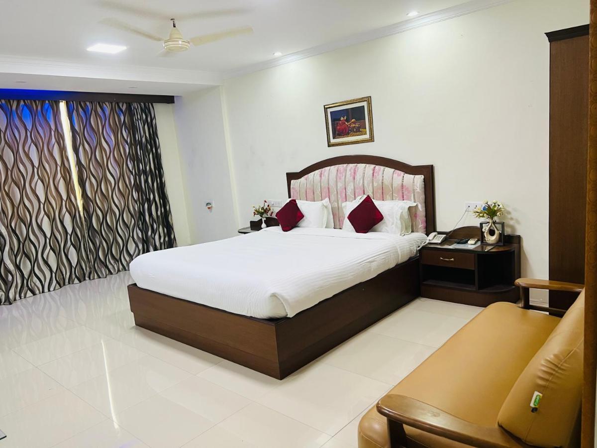 Bodhgaya Regency Hotel Exterior foto