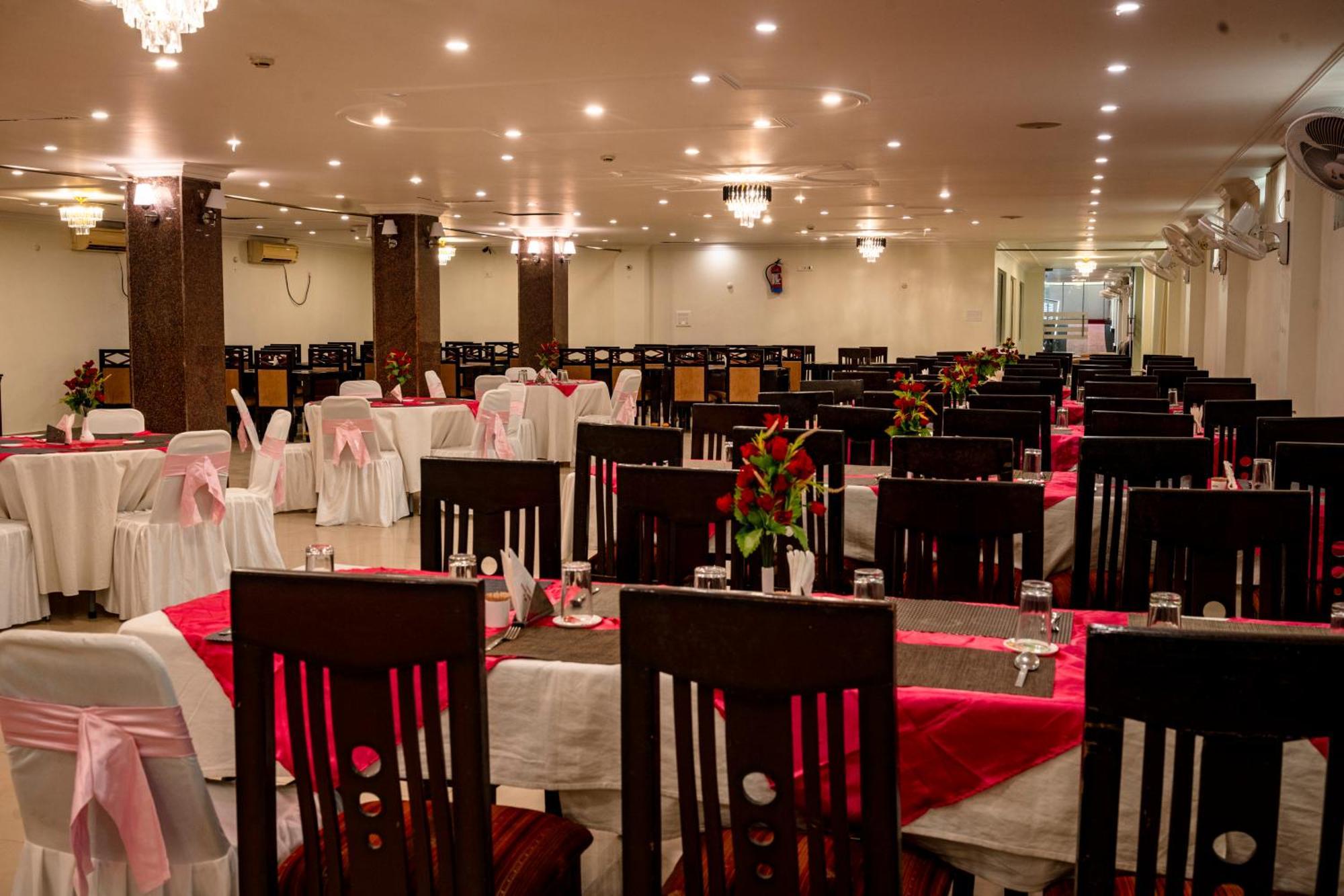 Bodhgaya Regency Hotel Exterior foto