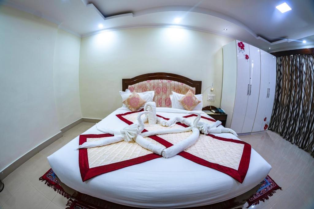 Bodhgaya Regency Hotel Exterior foto