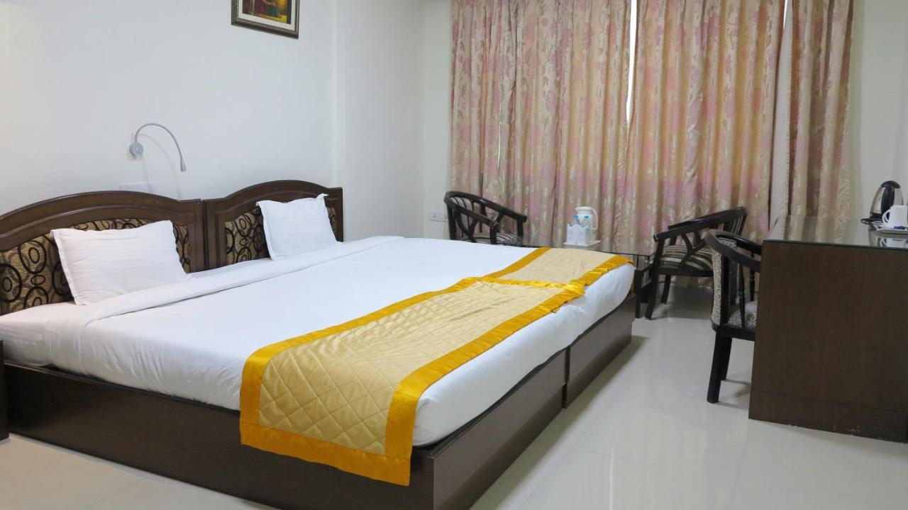 Bodhgaya Regency Hotel Exterior foto
